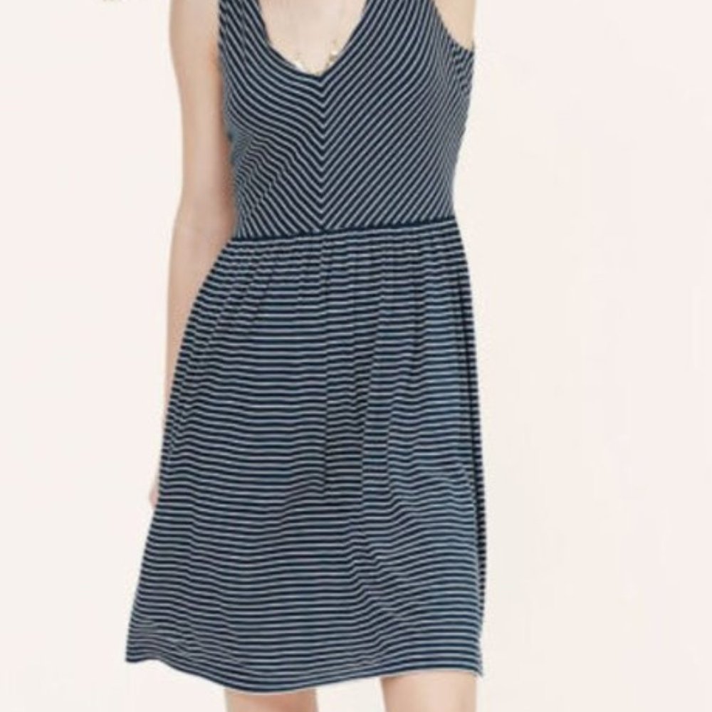 BLUE STRIPED CAREER CASUAL OPEN BACK SEXY DRESS